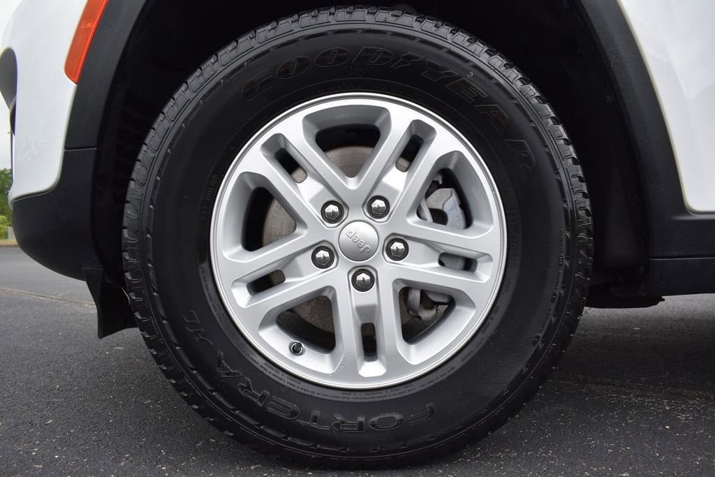 2024 Jeep Grand Cherokee Laredo