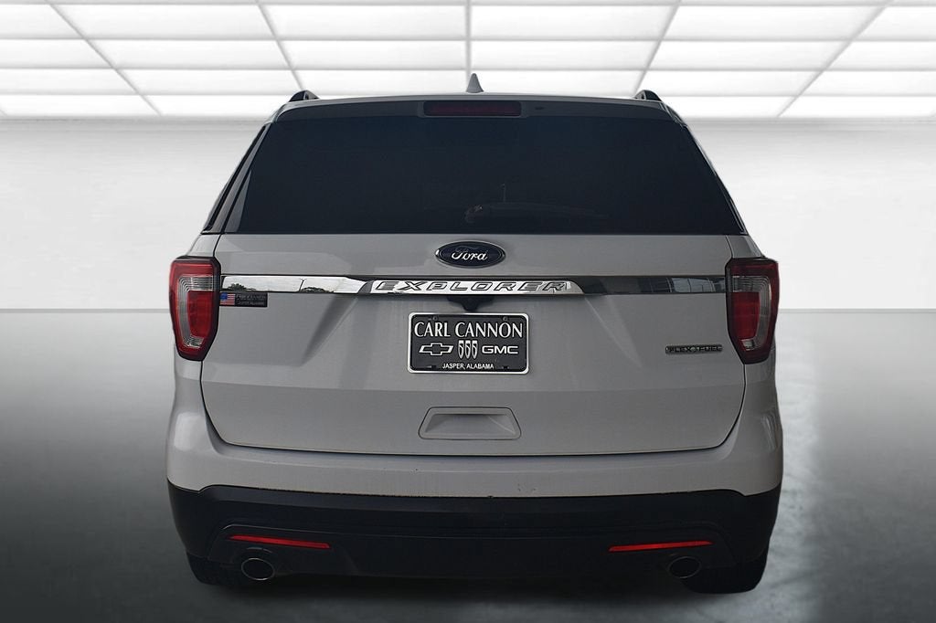 2016 Ford Explorer Base