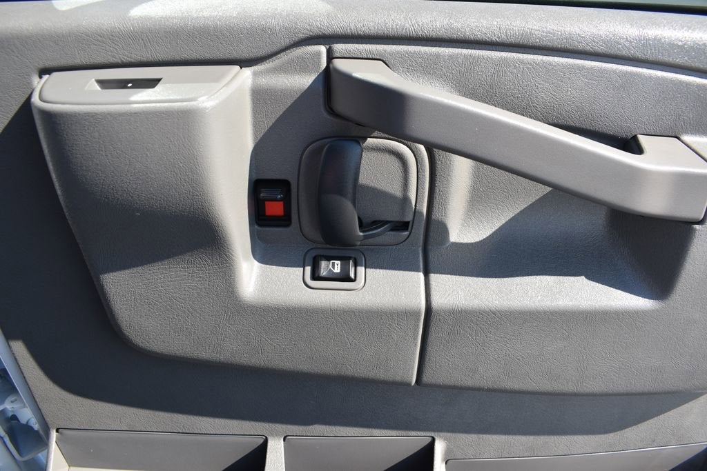 2024 Chevrolet Express Cargo 2500 WT