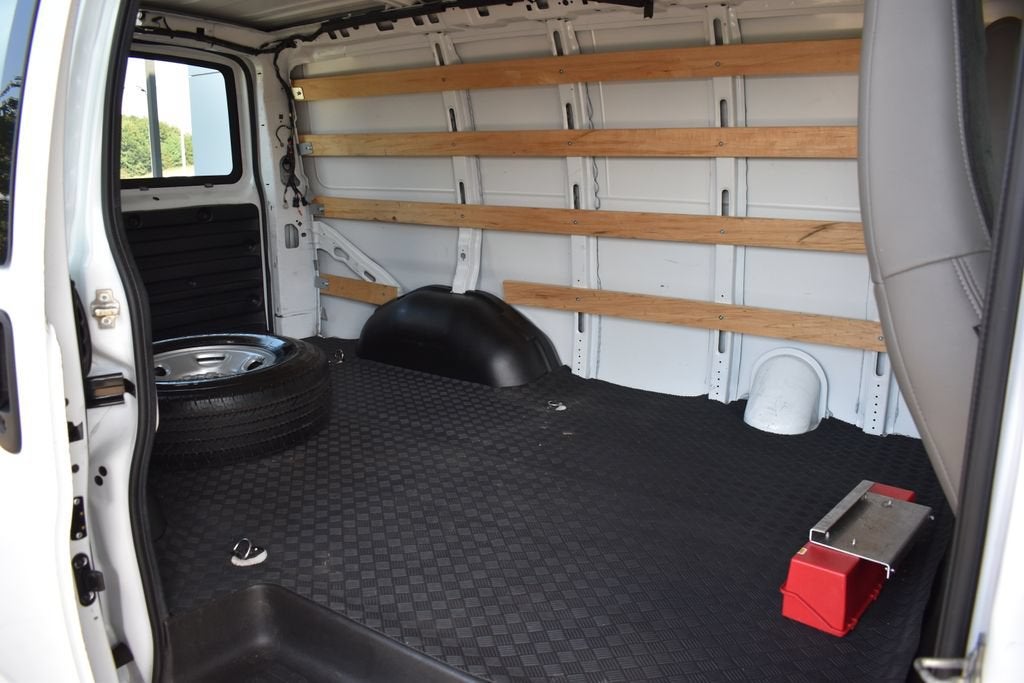 2021 Chevrolet Express Cargo 2500 RWD 2500 135
