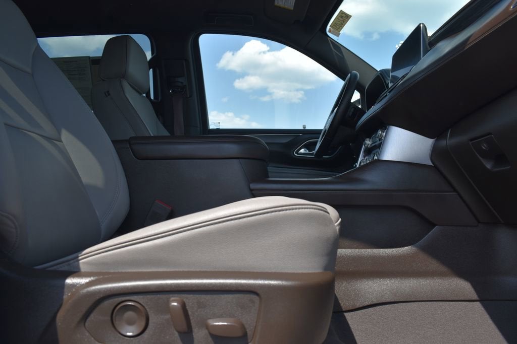 2024 GMC Yukon XL SLT