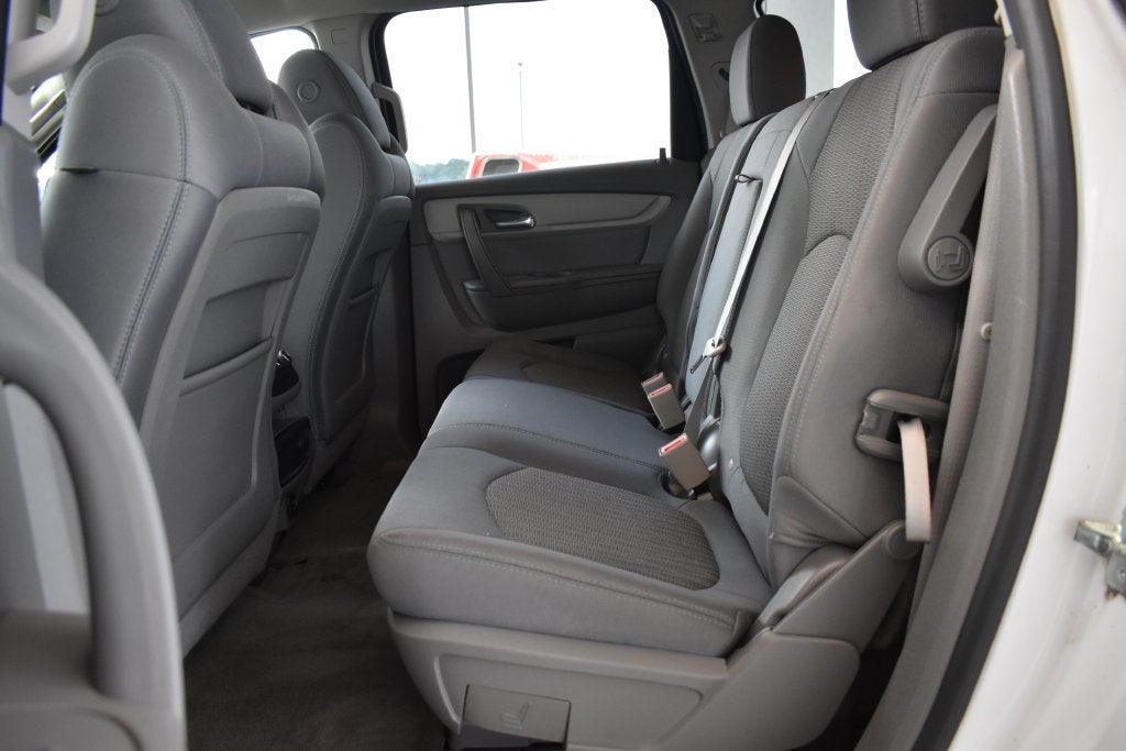 2017 Chevrolet Traverse LS