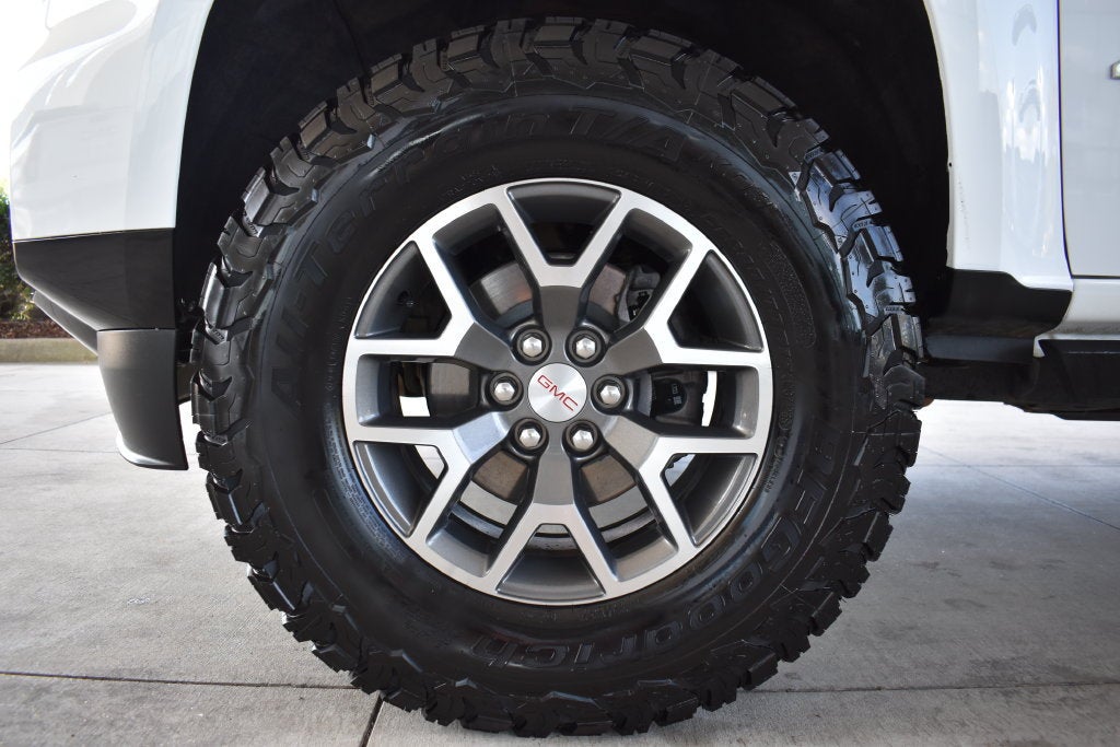 2022 GMC Canyon 4WD AT4 w/Cloth