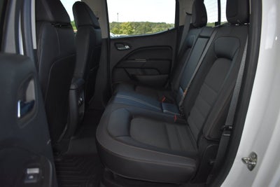 2022 GMC Canyon 4WD AT4 w/Cloth