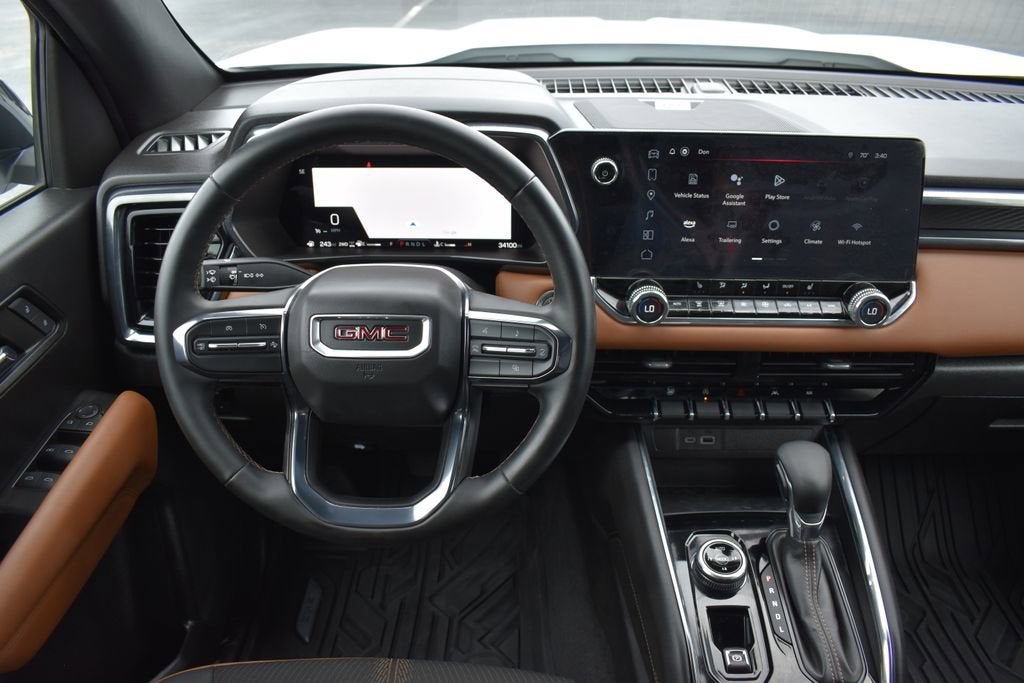 2024 GMC Canyon AT4