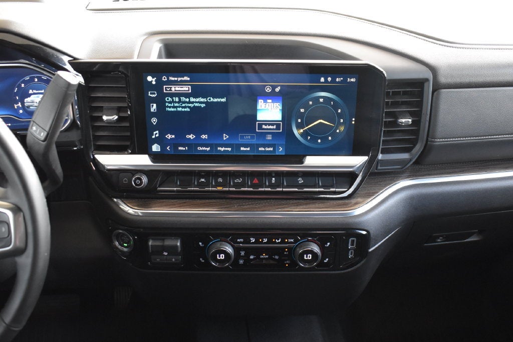 2024 Chevrolet Silverado 1500 LT