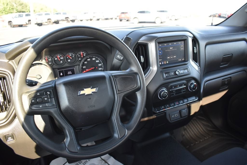 2025 Chevrolet Silverado 1500 WT