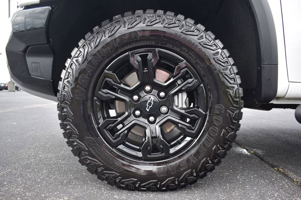 2023 Chevrolet Silverado 1500 ZR2