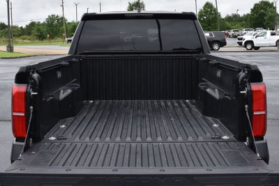 2024 Toyota Tacoma 4WD SR5
