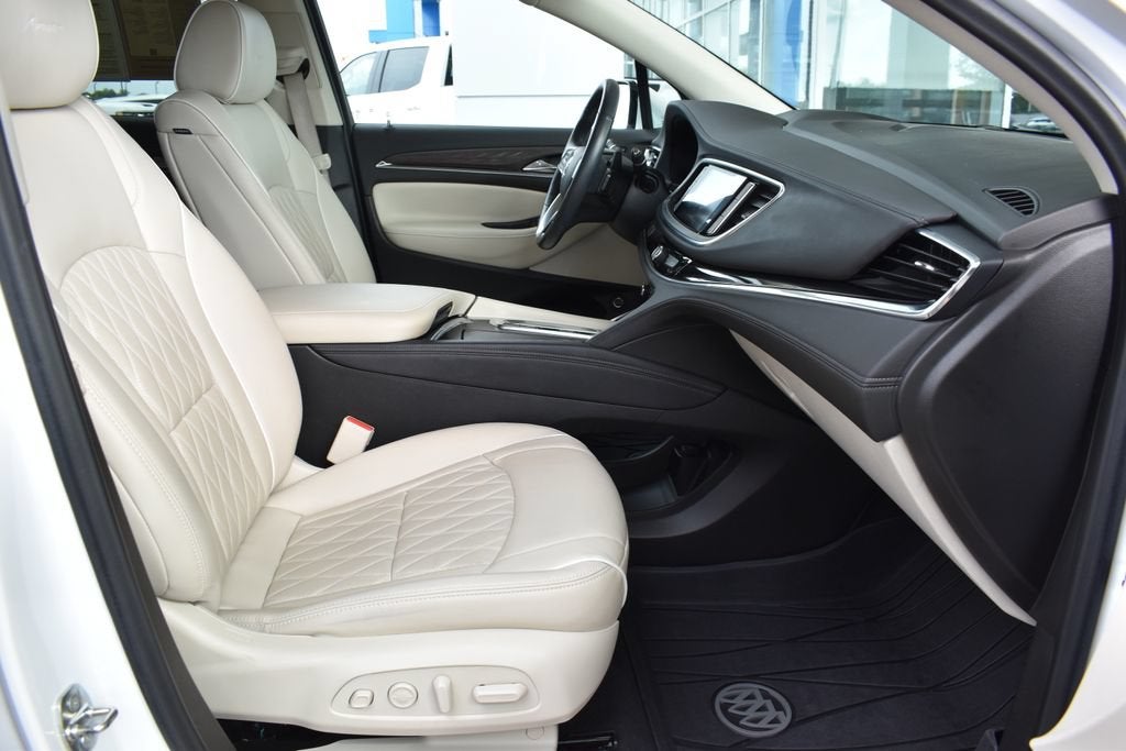 2022 Buick Enclave Avenir