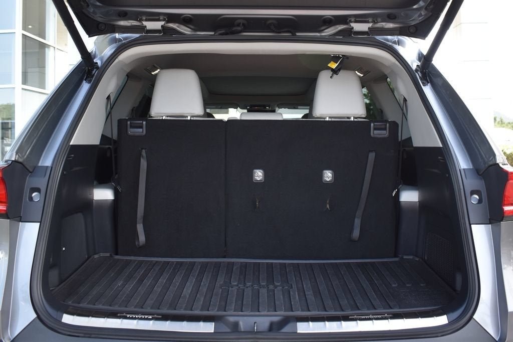 2026 Toyota Grand Highlander Hybrid LE