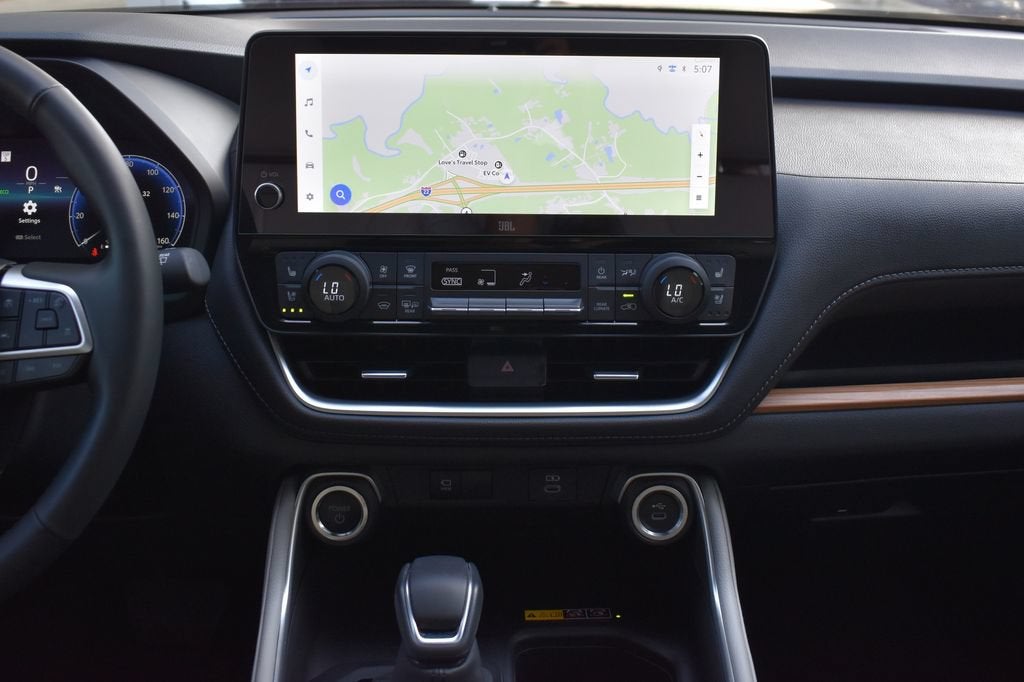 2026 Toyota Grand Highlander Hybrid LE