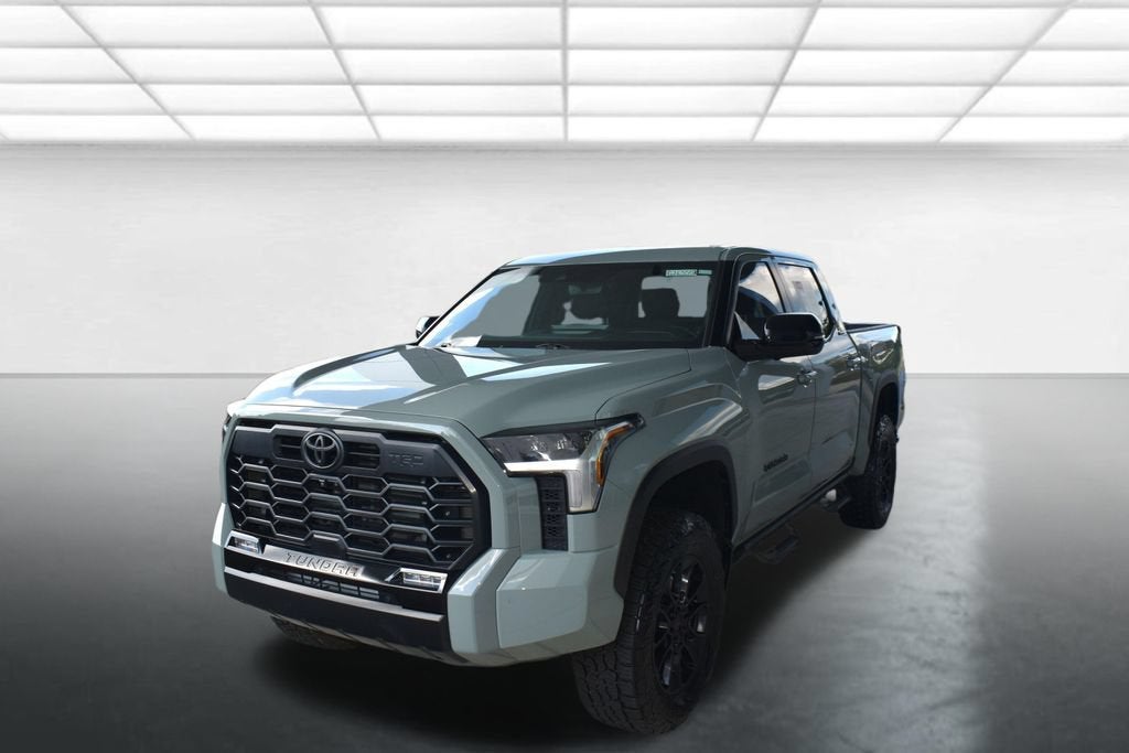 2025 Toyota Tundra 4WD SR5