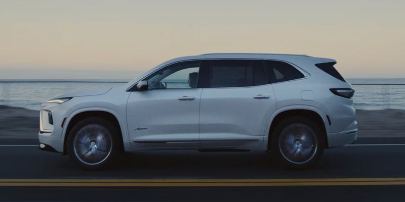 2026 Buick Enclave Preferred side profile with modern SUV styling Jasper, AL