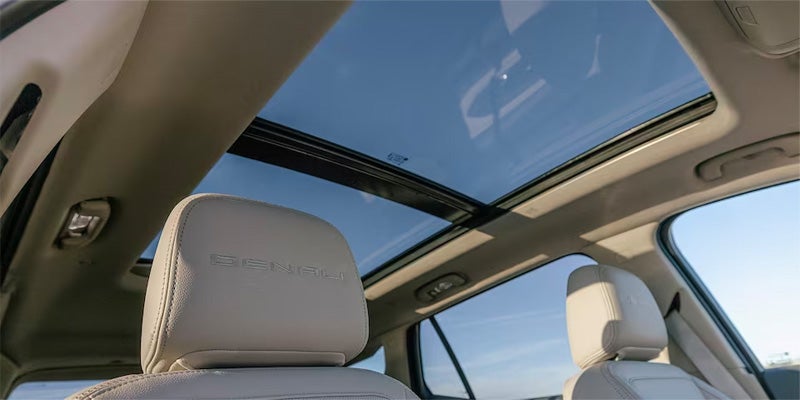 showcasing modern design with sky view
